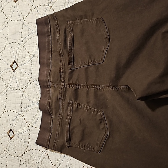 Women's Buffalo David Bitton Olive Green Pull On Pants - Picture 7 of 8